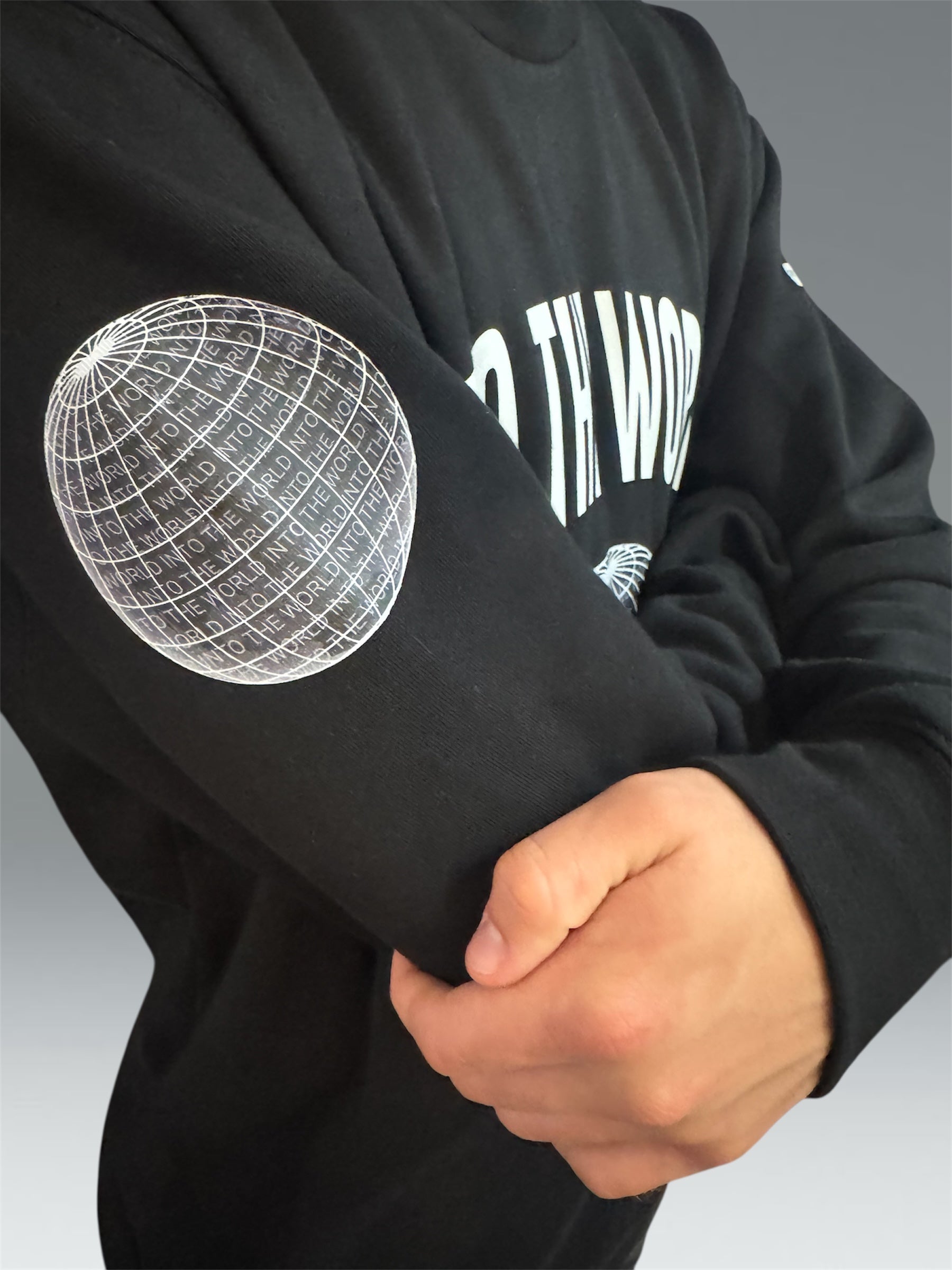 INTO THE WORLD HEAVYWEIGHT WHITE CREWNECK
