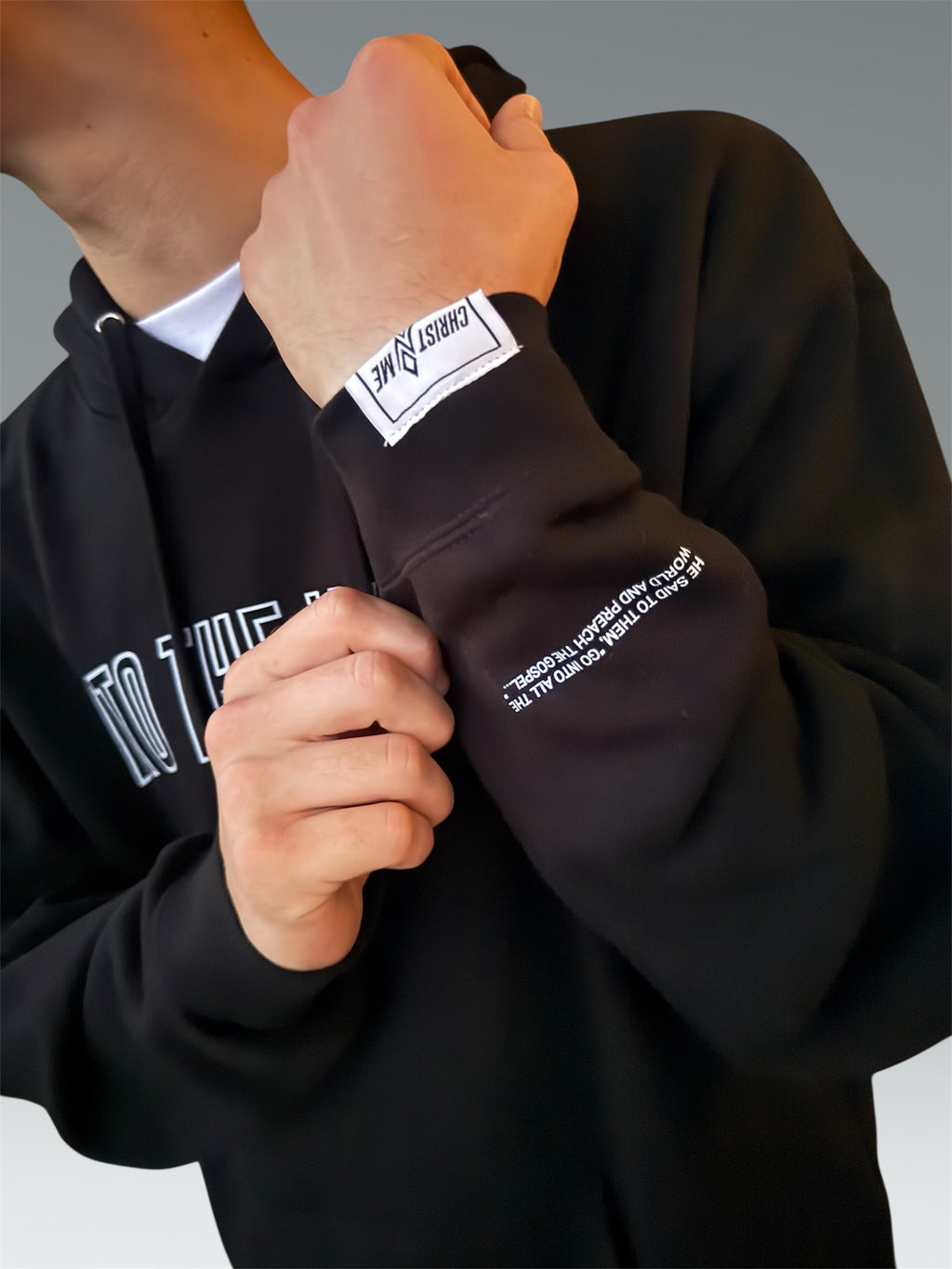 INTO THE WORLD PULLOVER HOODIE