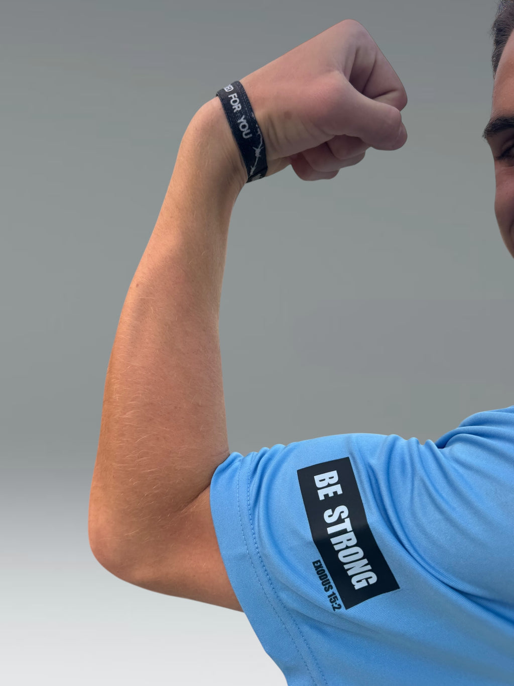 BE STRONG BREATHABLE WORKOUT ATHLETIC SKY-BLUE TEE