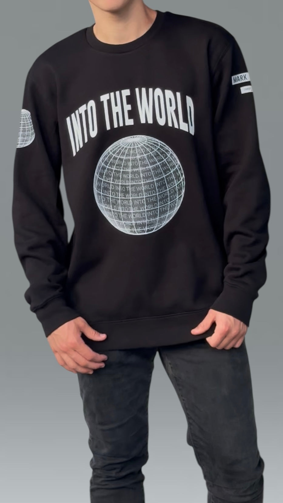 INTO THE WORLD HEAVYWEIGHT WHITE CHRISTIAN MERCH STREETWEAR PULLOVER CREWNECK SWEATSHIRT