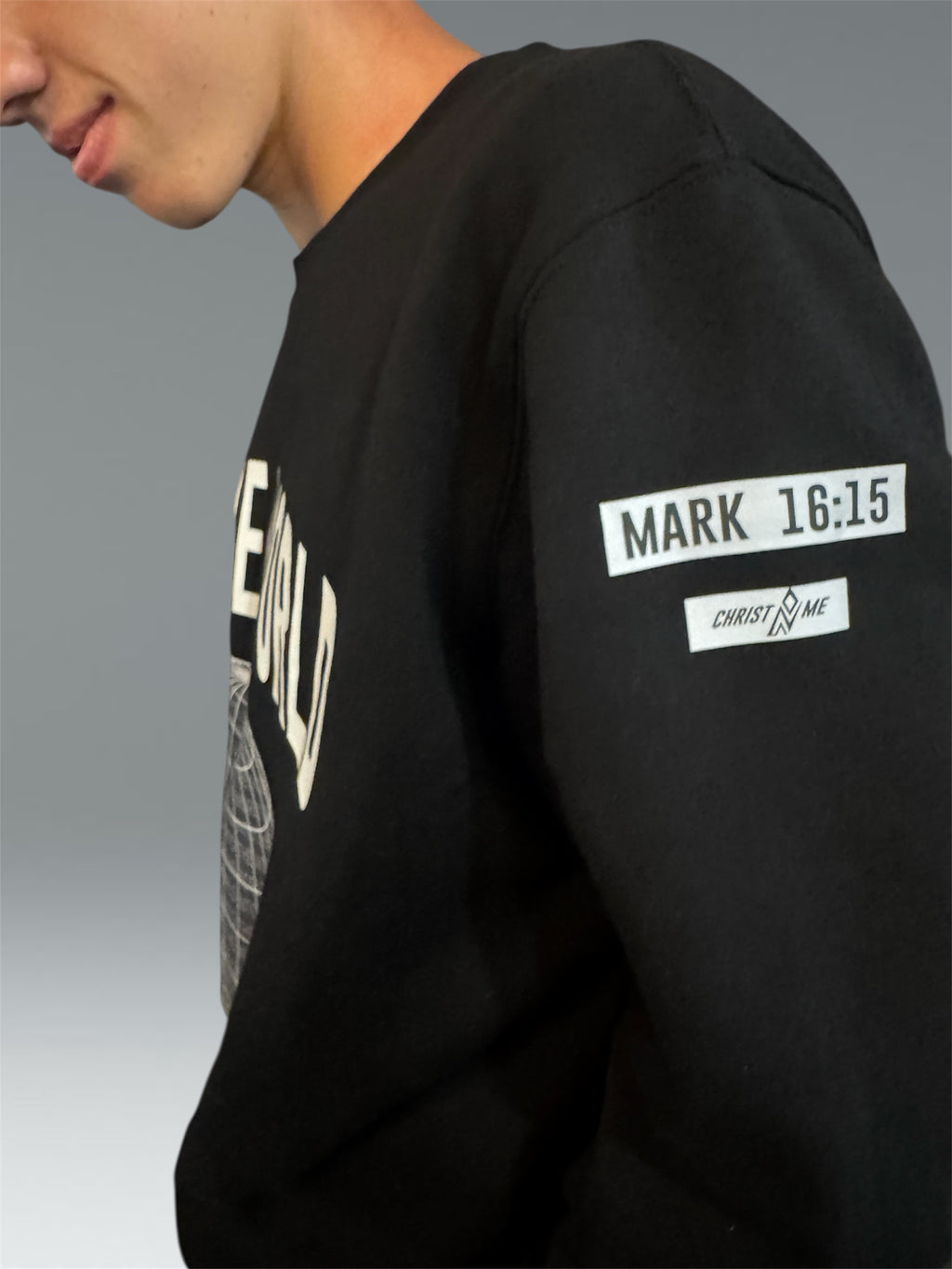 INTO THE WORLD HEAVYWEIGHT WHITE CHRISTIAN MERCH STREETWEAR PULLOVER CREWNECK SWEATSHIRT