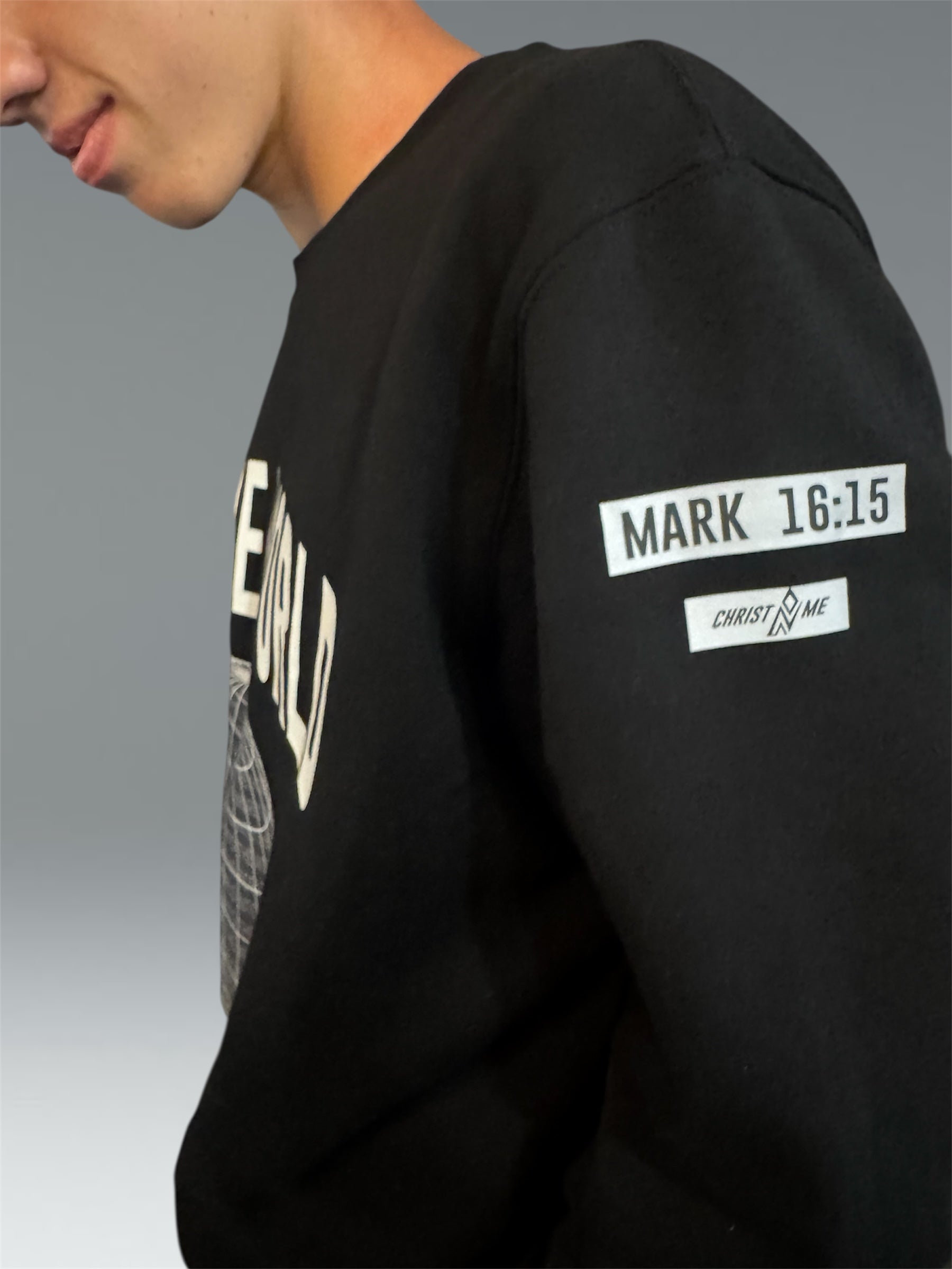 INTO THE WORLD HEAVYWEIGHT WHITE CHRISTIAN MERCH STREETWEAR PULLOVER CREWNECK SWEATSHIRT