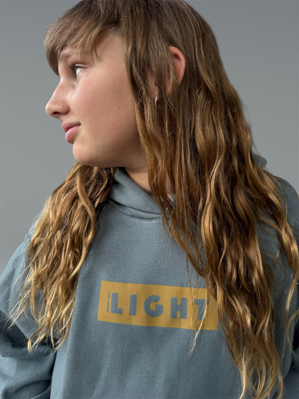 BRING THE LIGHT PULLOVER HOODIE